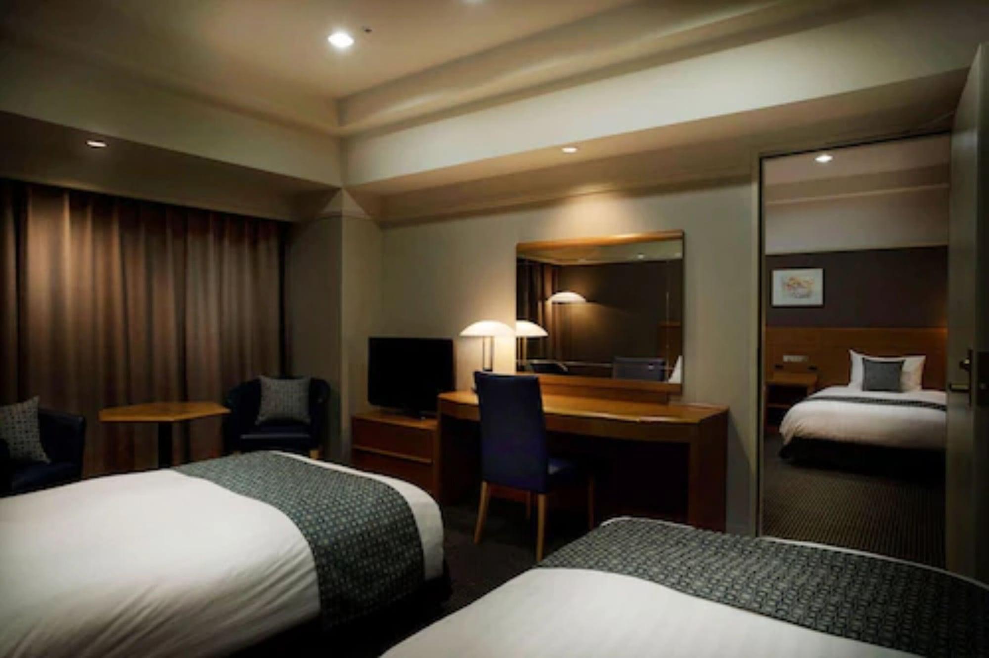 فندق رويتون سابورور المظهر الخارجي الصورة A room at the hotel