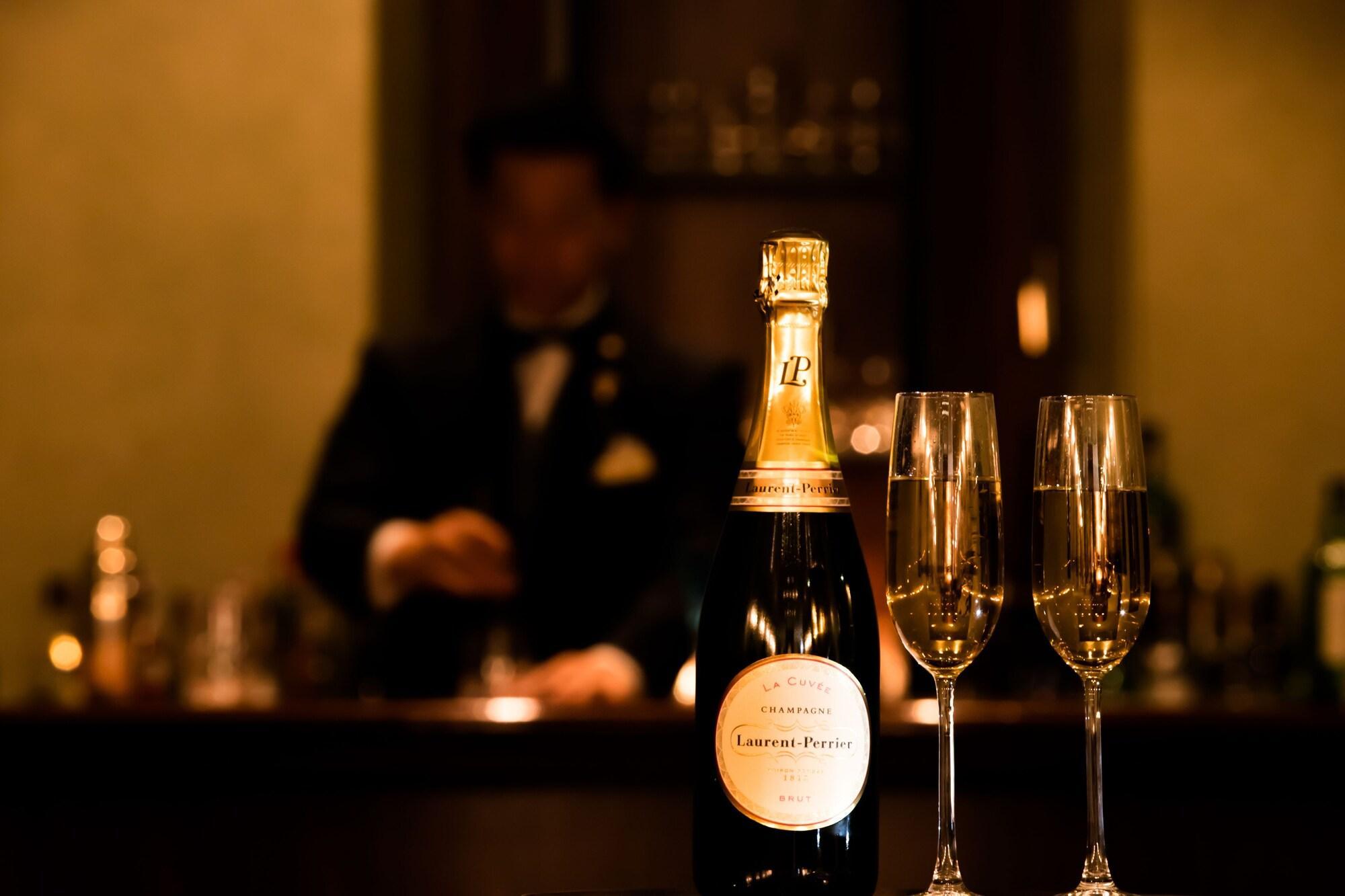 فندق رويتون سابورور المظهر الخارجي الصورة Champagne
